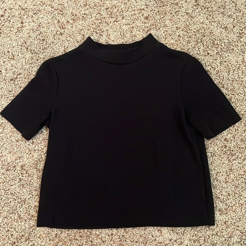 Zara short-sleeved sweater